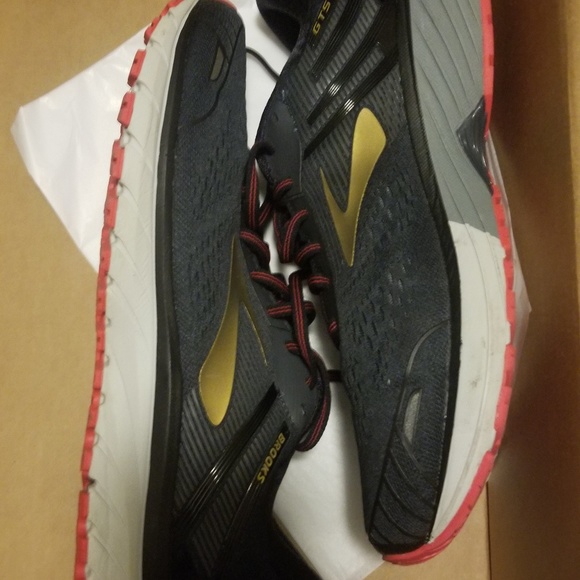 Brooks Mens Adrenaline Gts 18  Running Shoes - Picture 4 of 5